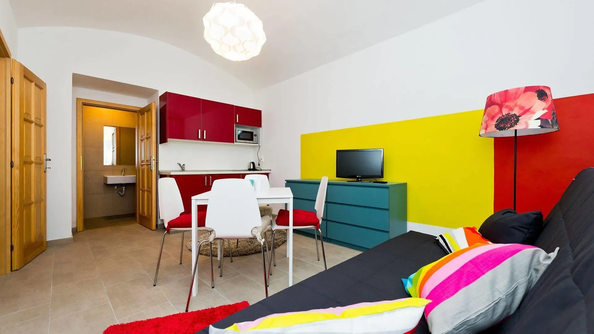 Budget Apartment Praga Hostal