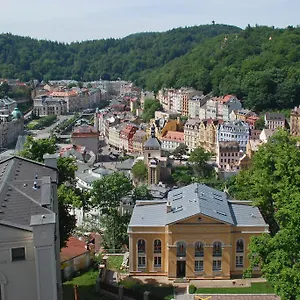 https://villa-rosa.karlovyvary-hotels.com