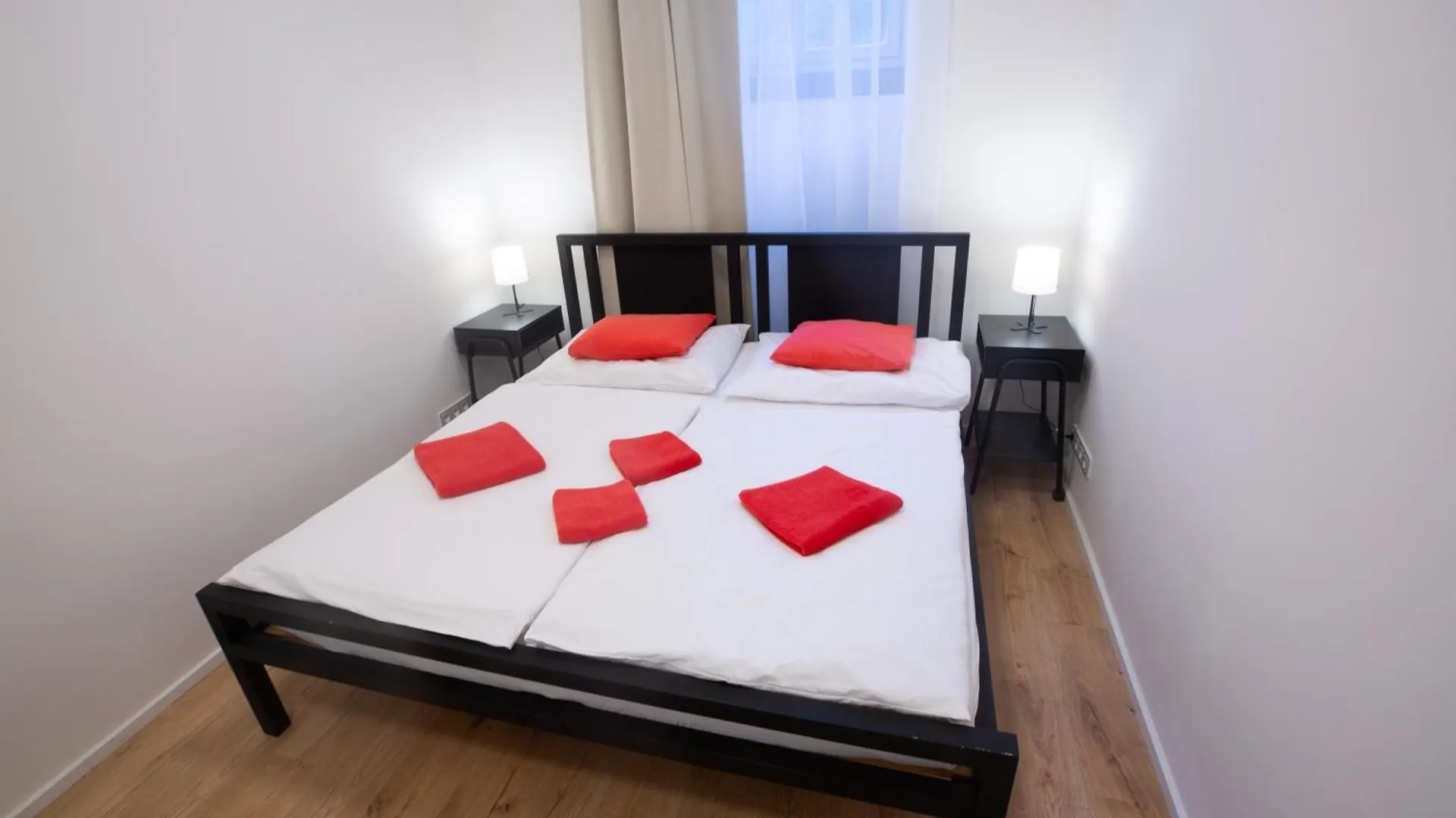 פראג Budget Apartment צ'כיה