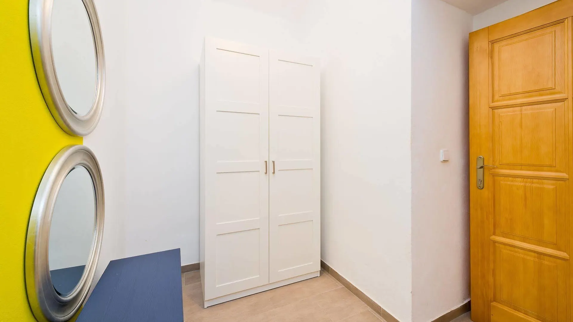פראג Budget Apartment